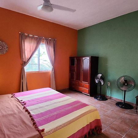Villas Santa Cecilia "Villa Geegee" En เยลาปา ภายนอก รูปภาพ